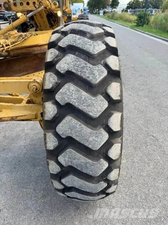 CAT 140H Grederji