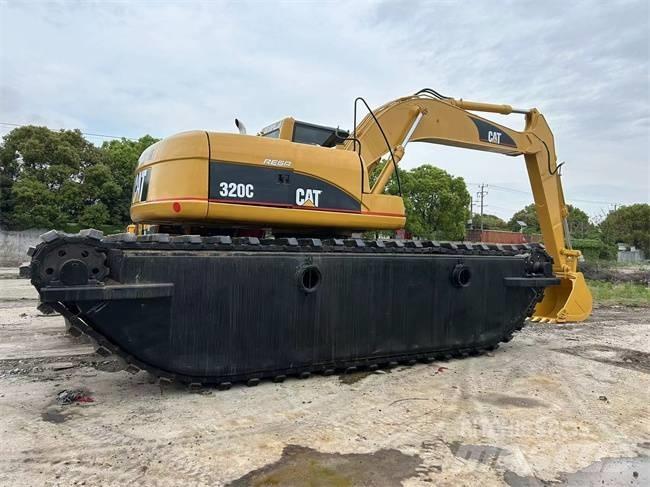 CAT 320 C Amfibijski bagri