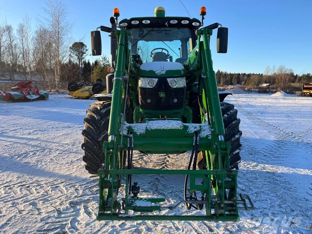 John Deere 6130 R Traktorji