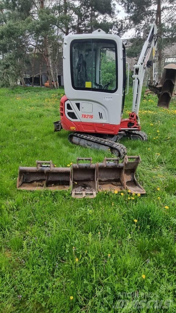 Takeuchi TB216 V4 Mini bagri <7t
