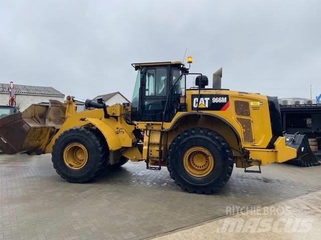 CAT 966 M Kolesni nakladalci