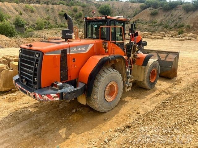 Doosan DL 450-5 Kolesni nakladalci