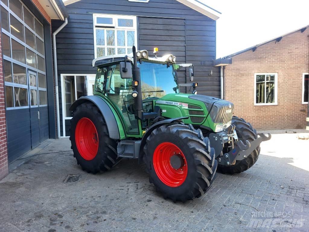 Fendt 211 Vario TMS Traktorji