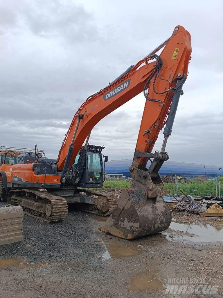 Doosan DX 340 LC-5 Bagri goseničarji