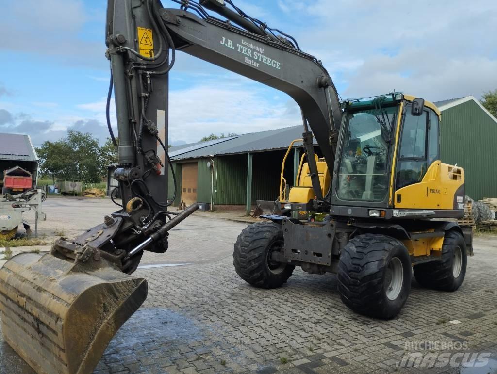 Volvo EW 140 C Bagri na kolesih