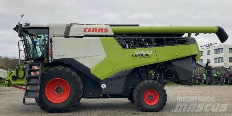 CLAAS LEXION 5400 Kombajni