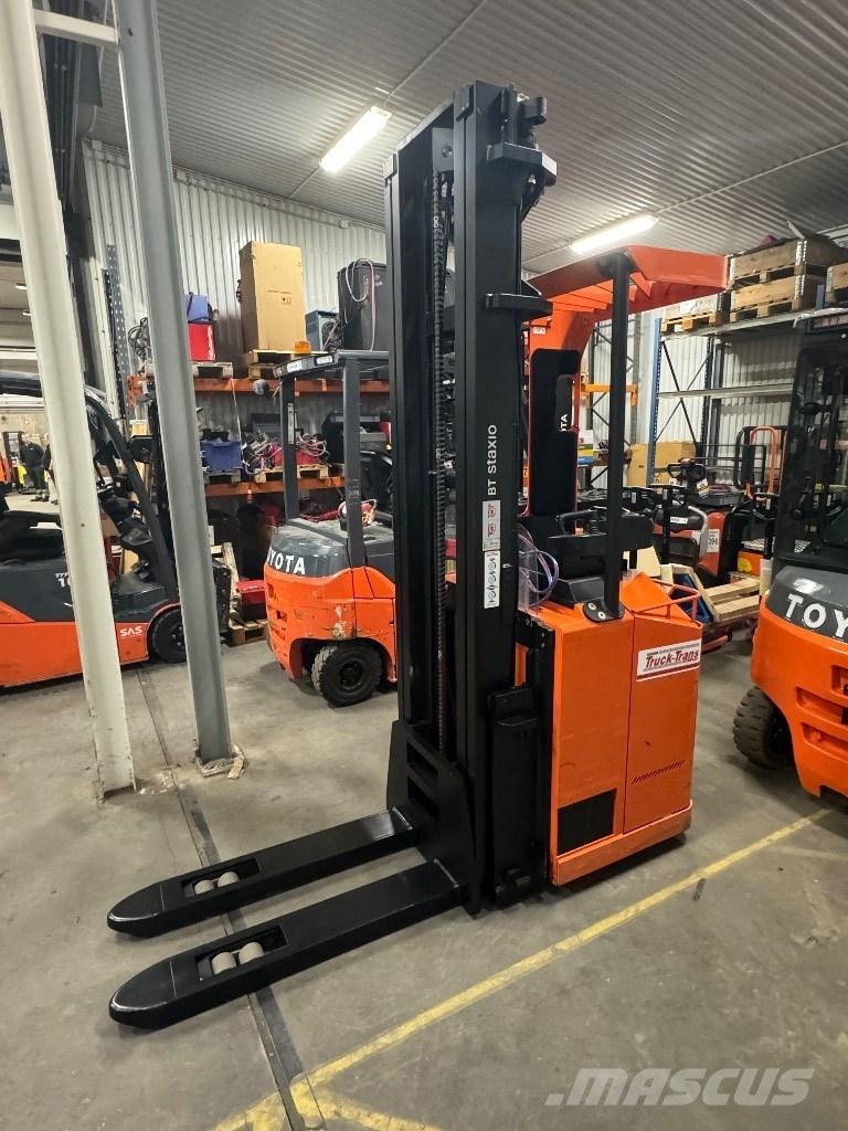 Toyota SSE160 Samopogonski ročni viličarji