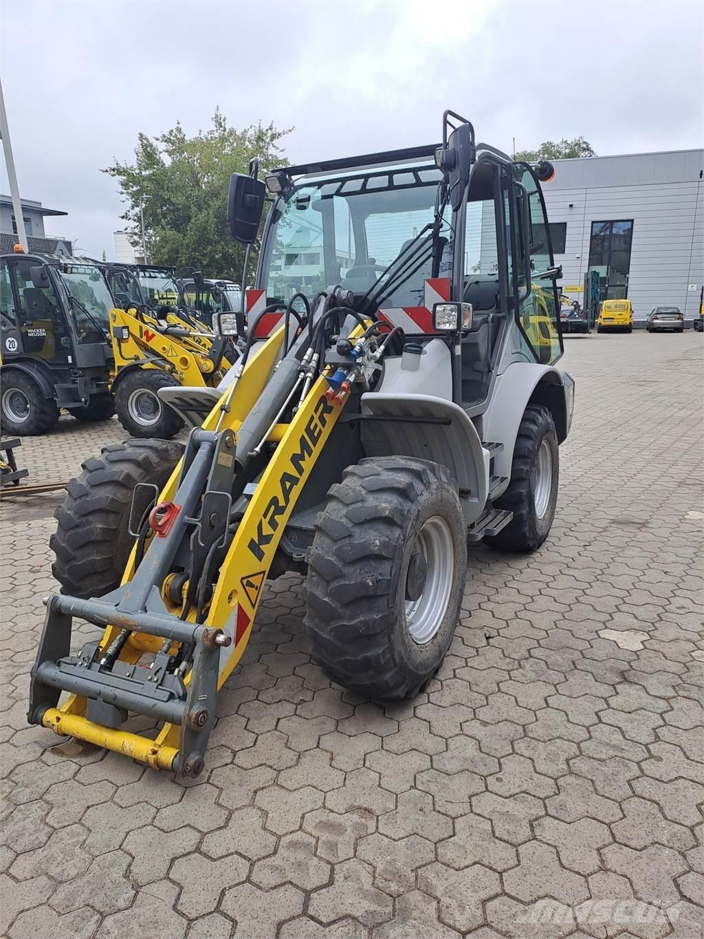 Kramer 8105 Kolesni nakladalci