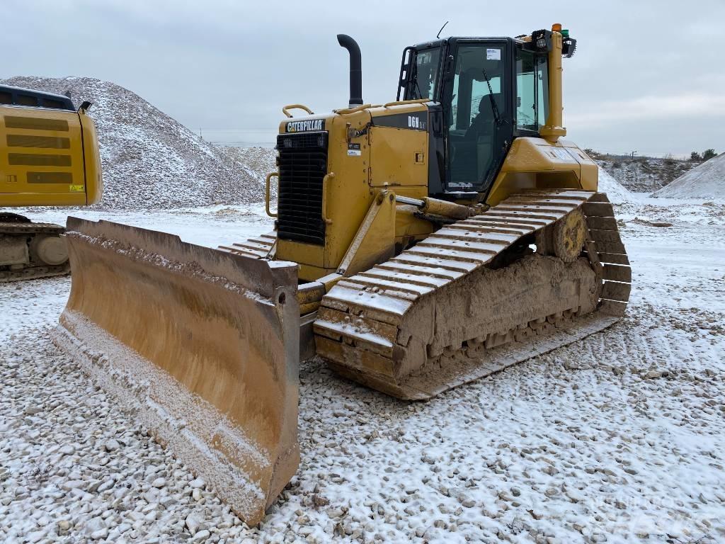 CAT D 6 N LGP Buldožerji goseničarji