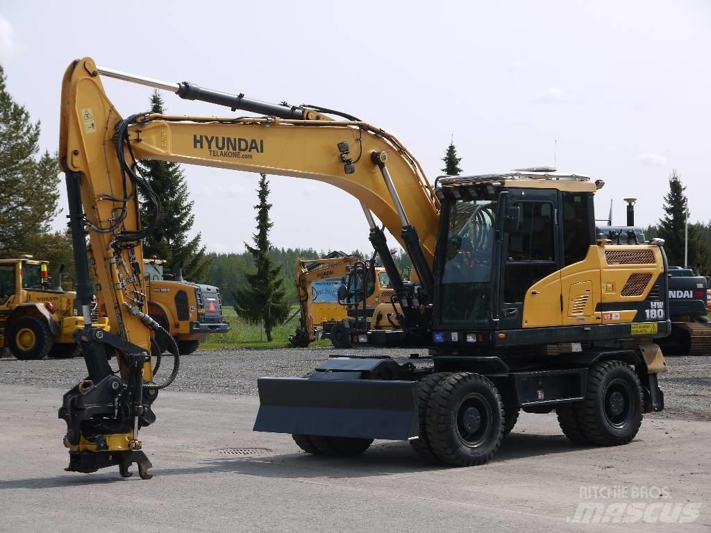 Hyundai HW 180 Bagri na kolesih