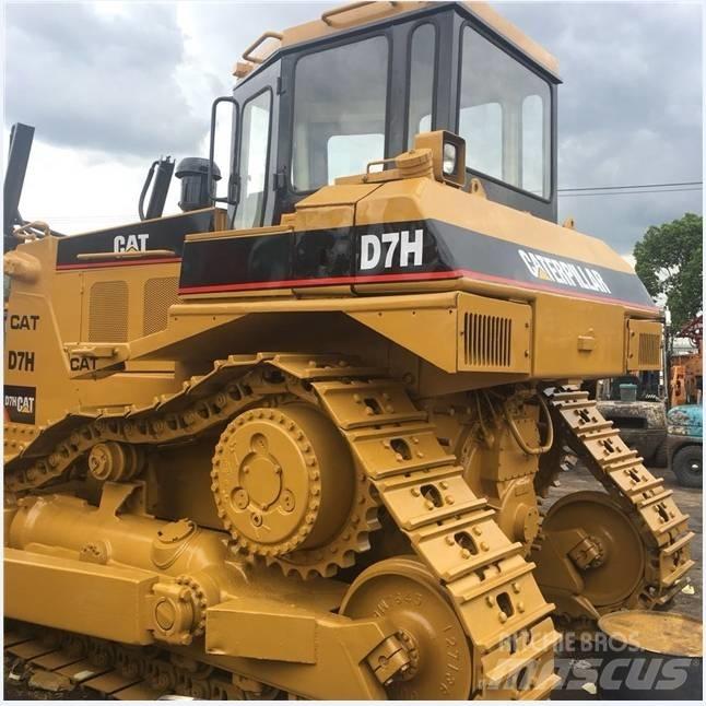 CAT D7H Buldožerji goseničarji