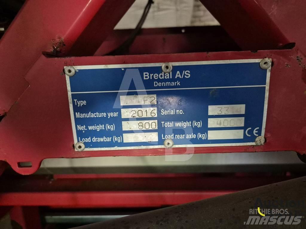Bredal F 2 Trosilniki mineralnega gnojila