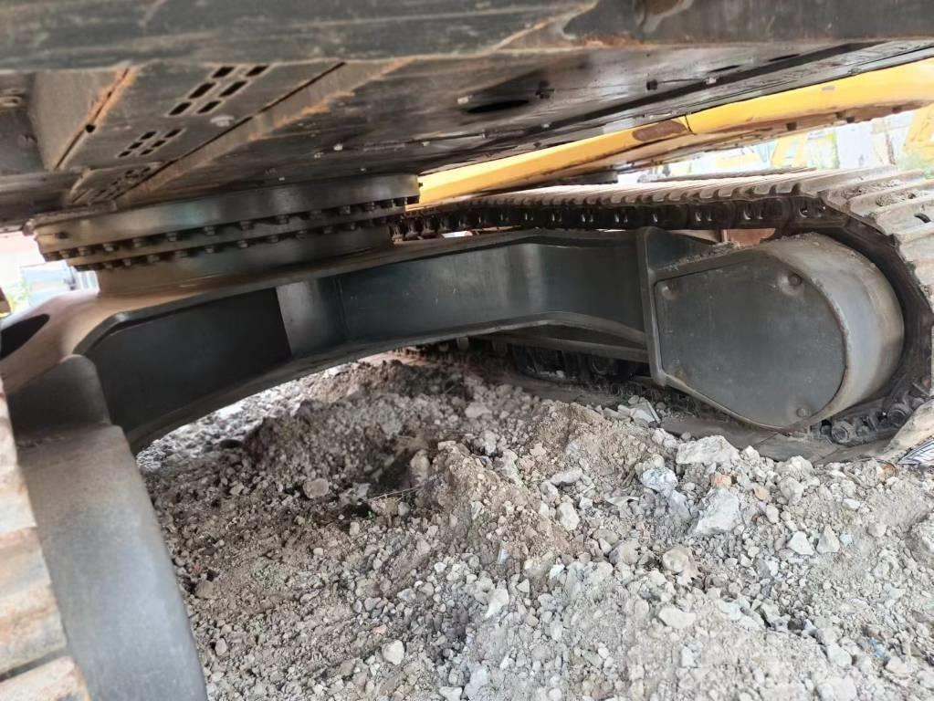Volvo EC 480 Bagri goseničarji