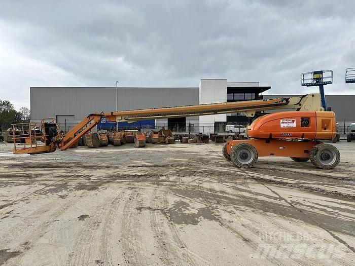 JLG 860SJ Druga dvigala in dvižne ploščadi