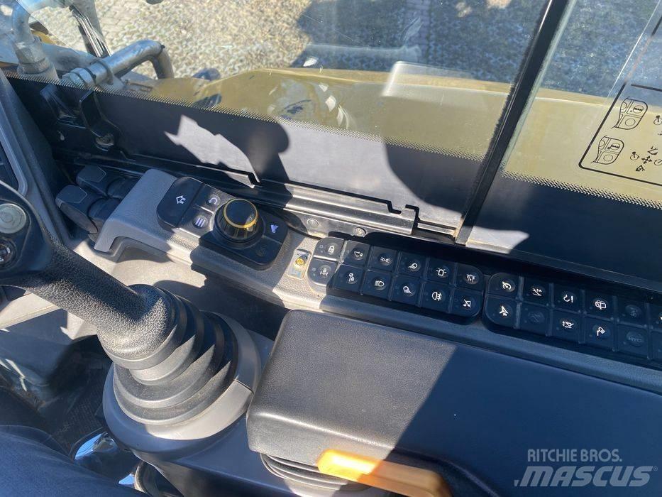 JCB W 110 Hydradig Bagri na kolesih