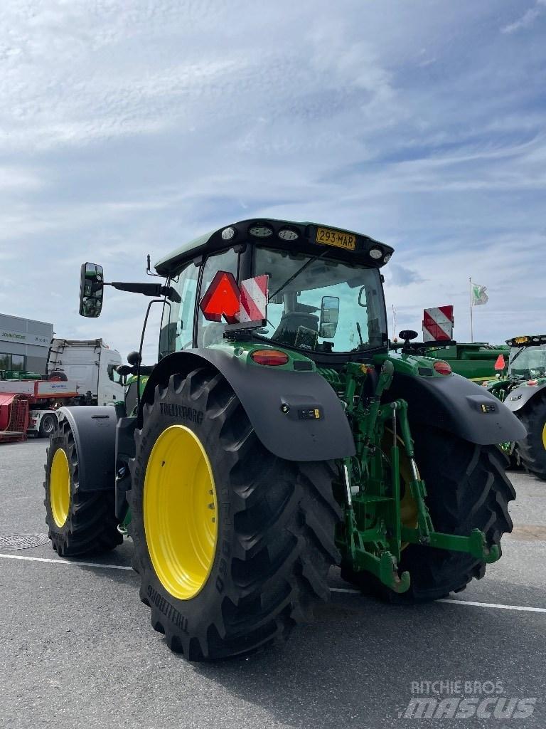 John Deere 6155R Traktorji