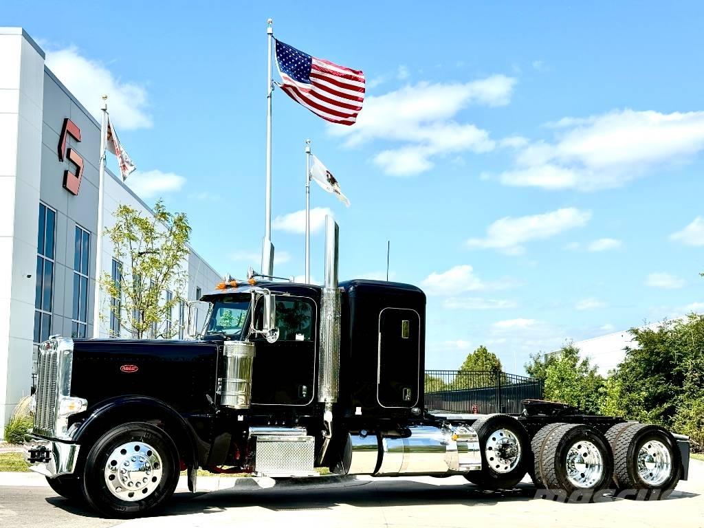 Peterbilt 389 Vlačilci