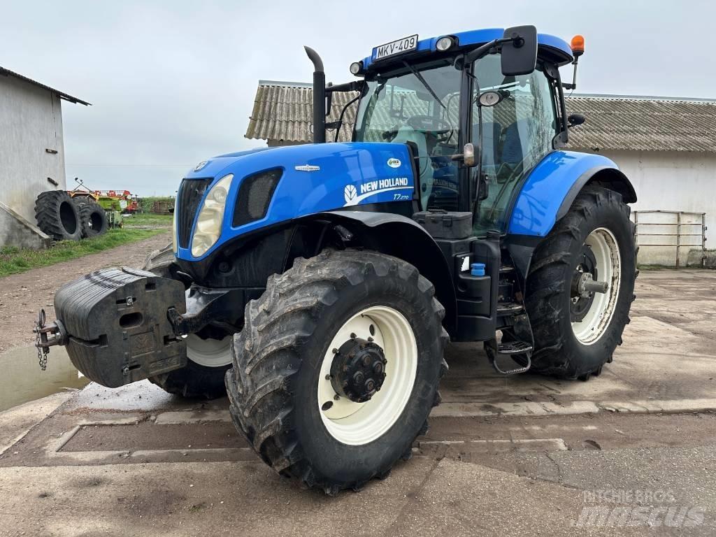 New Holland T 7.270 Traktorji