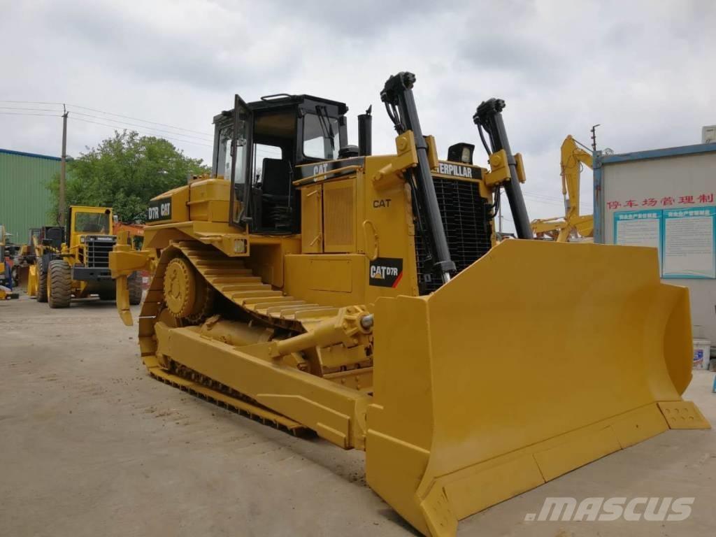 CAT D7R Buldožerji goseničarji