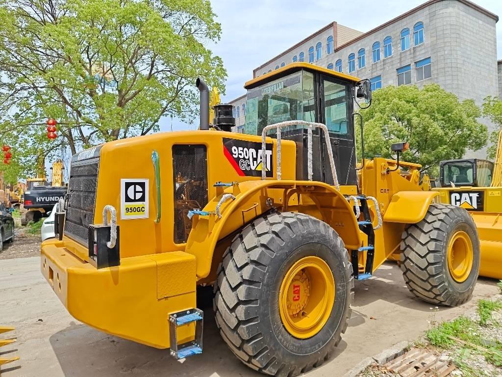 CAT 950 GC Kolesni nakladalci