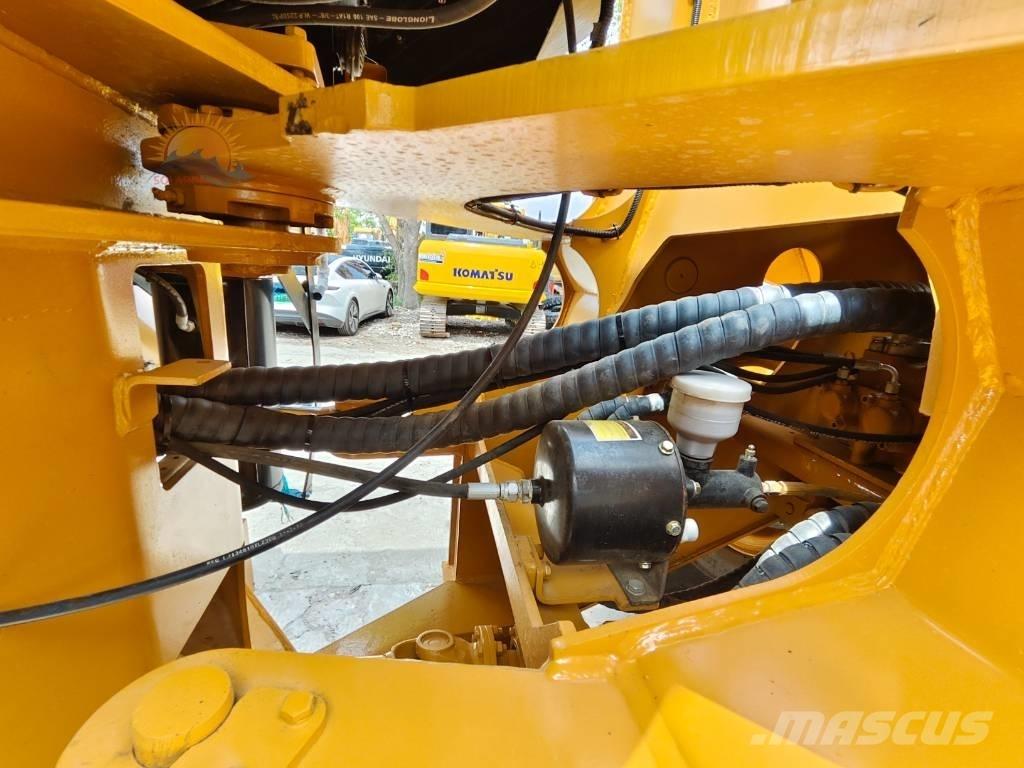 CAT 950 GC Kolesni nakladalci