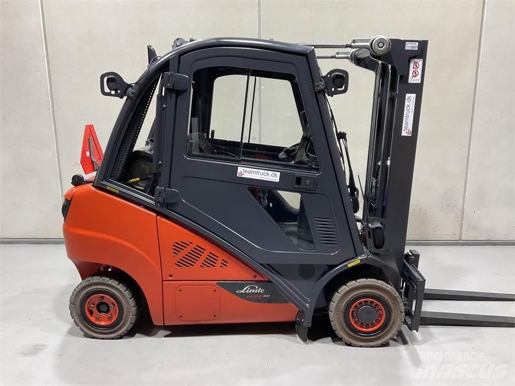 Linde H25T-02 Plinski viličarji