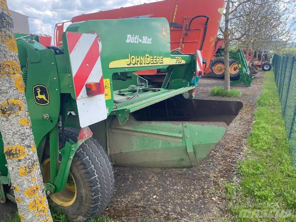 John Deere 730 Priključne in vlečne kosilnice