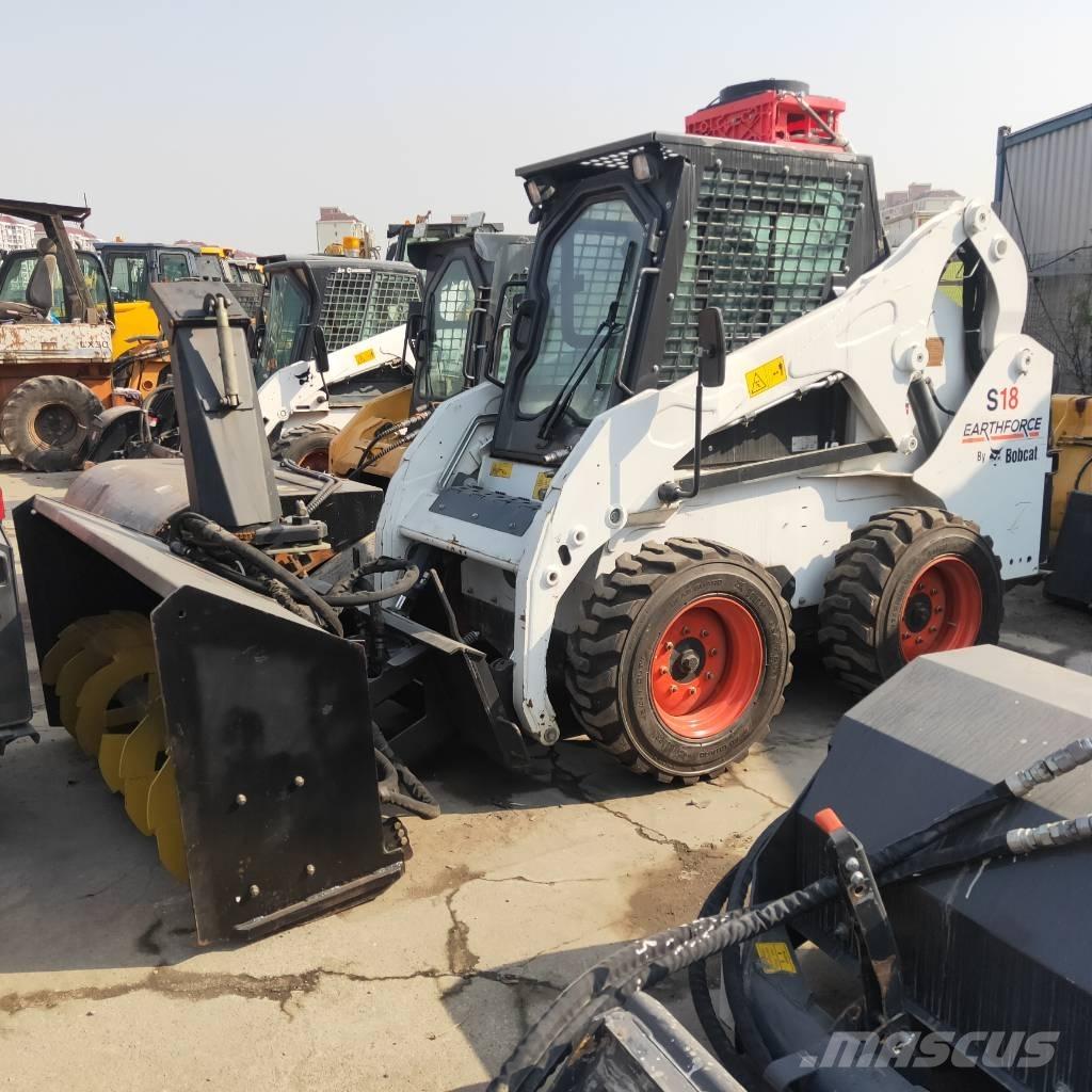 Bobcat S18 Skid steer mini nakladalci