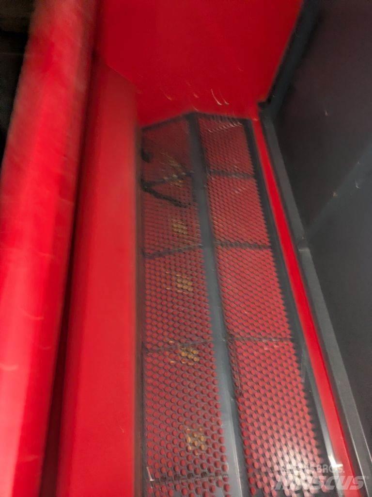 Junkkari s300 Kombinirane sejalnice