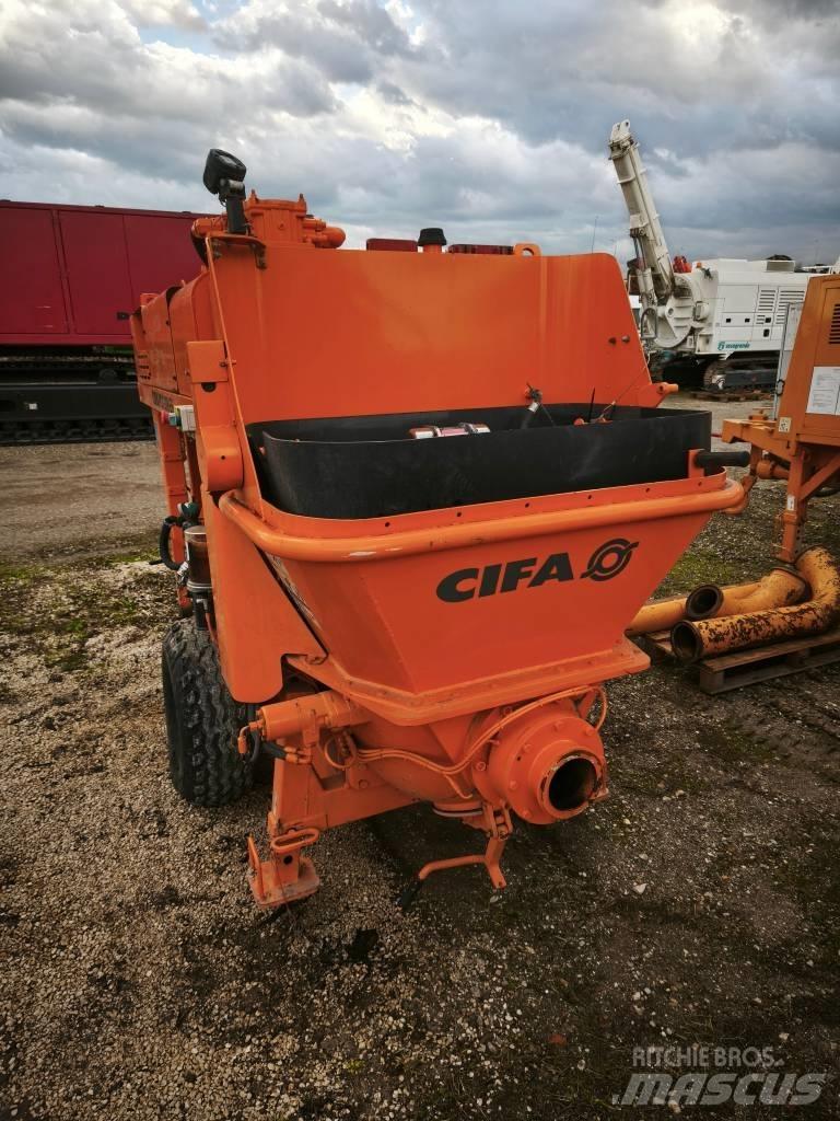 Cifa PCS 209 E6 Premične roke za dolivanje betona