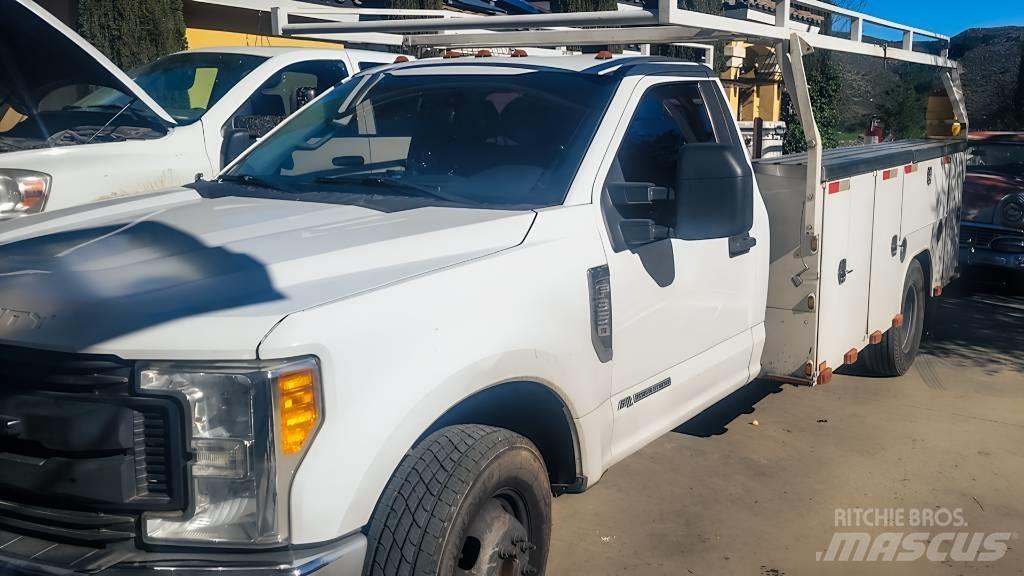 Ford F 350 XL Prekucniki