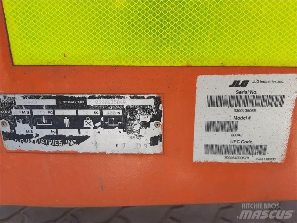 JLG 800AJ Zglobne dvižne ploščadi