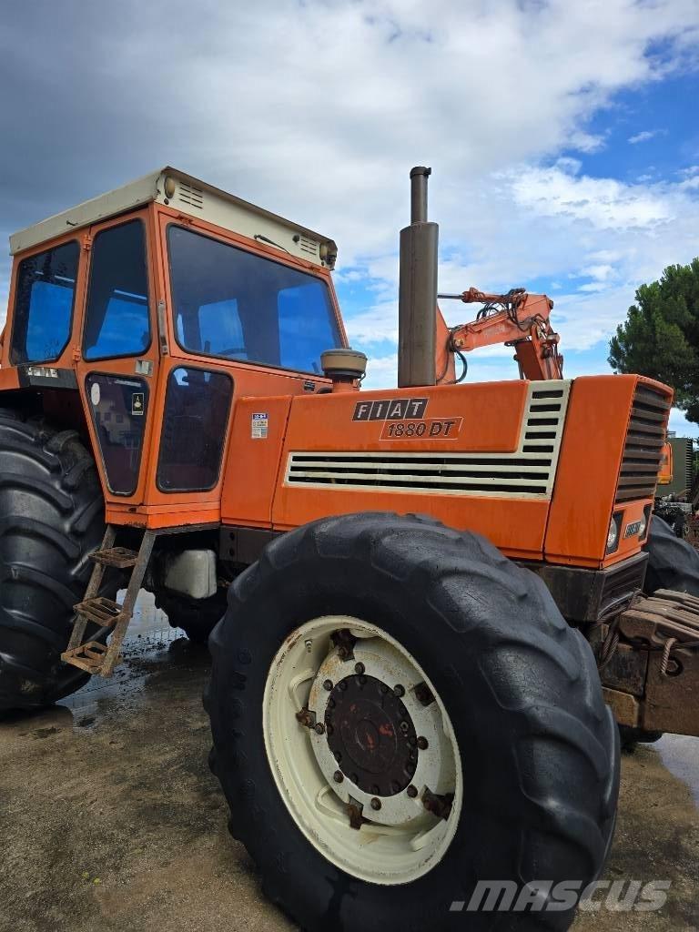 Fiatagri 1880 DT Traktorji