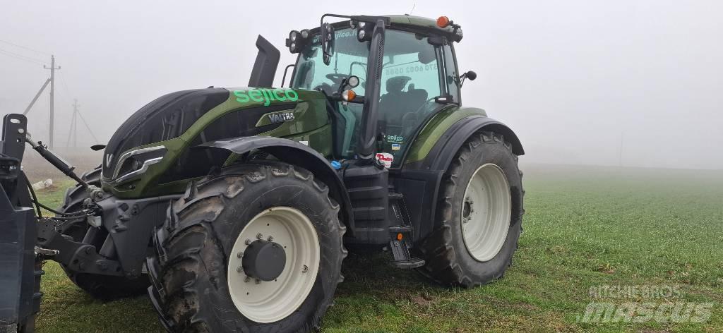 Valtra T235 active Traktorji