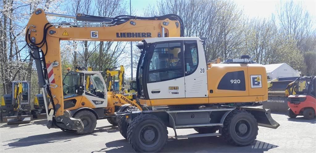 Liebherr A920 Bagri na kolesih