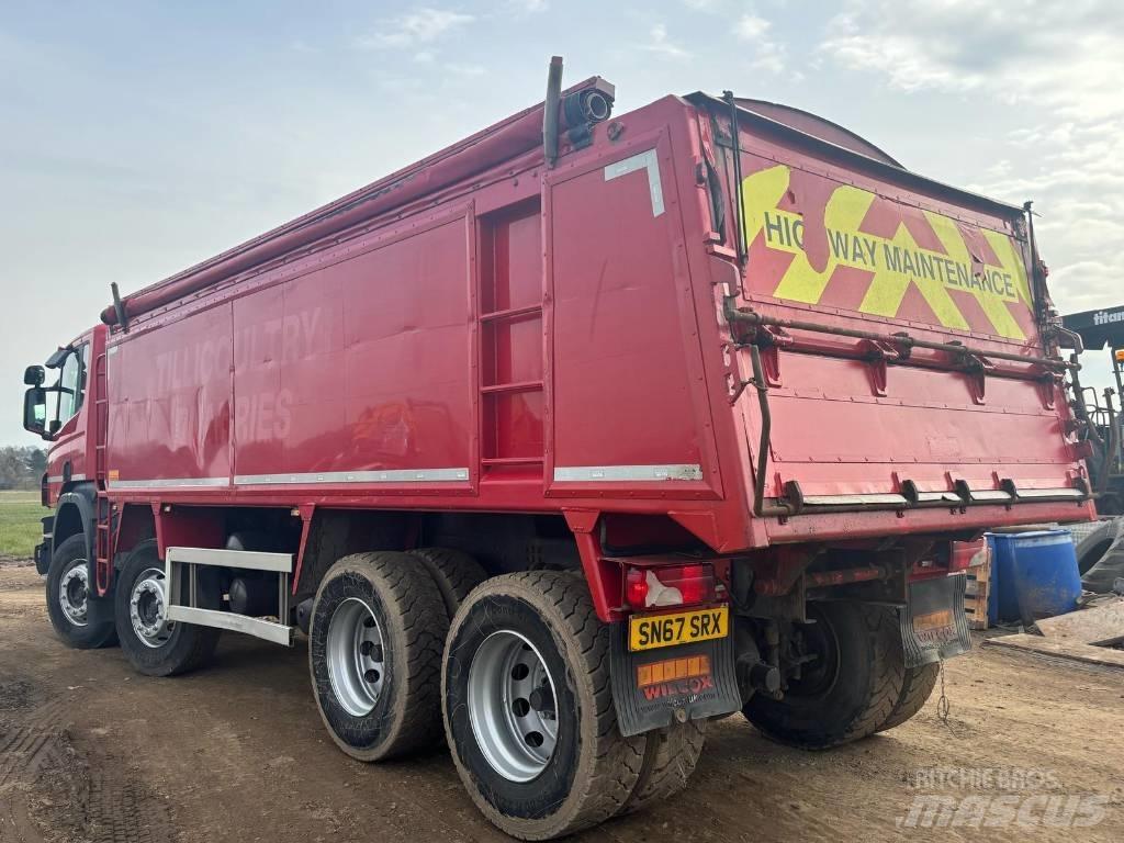 Scania P 370 Kiper tovornjaki