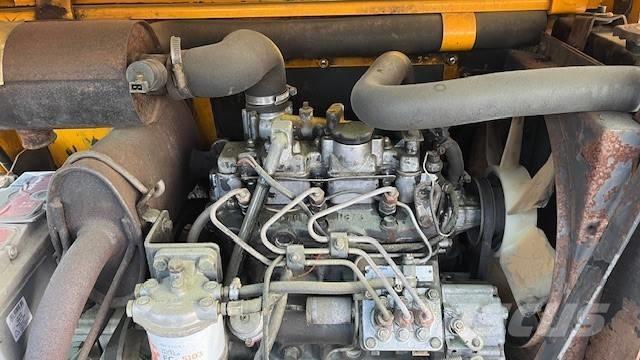 JCB 803 Mini bagri <7t