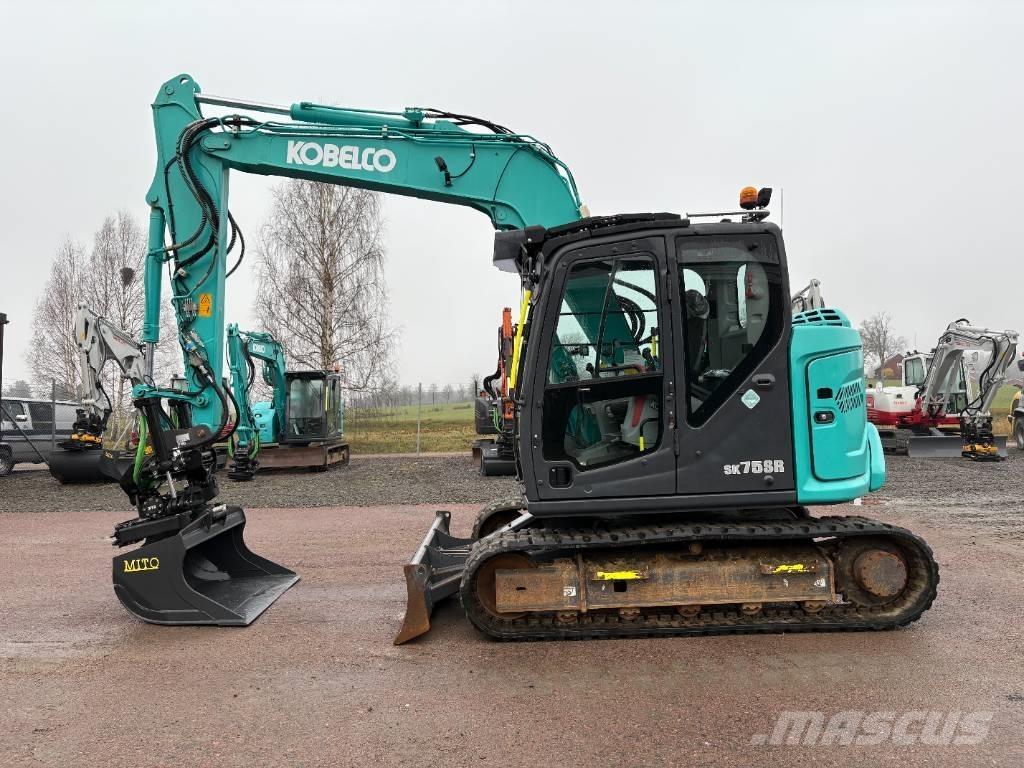 Kobelco SK75SR-7 Midi bagri 7t – 12t