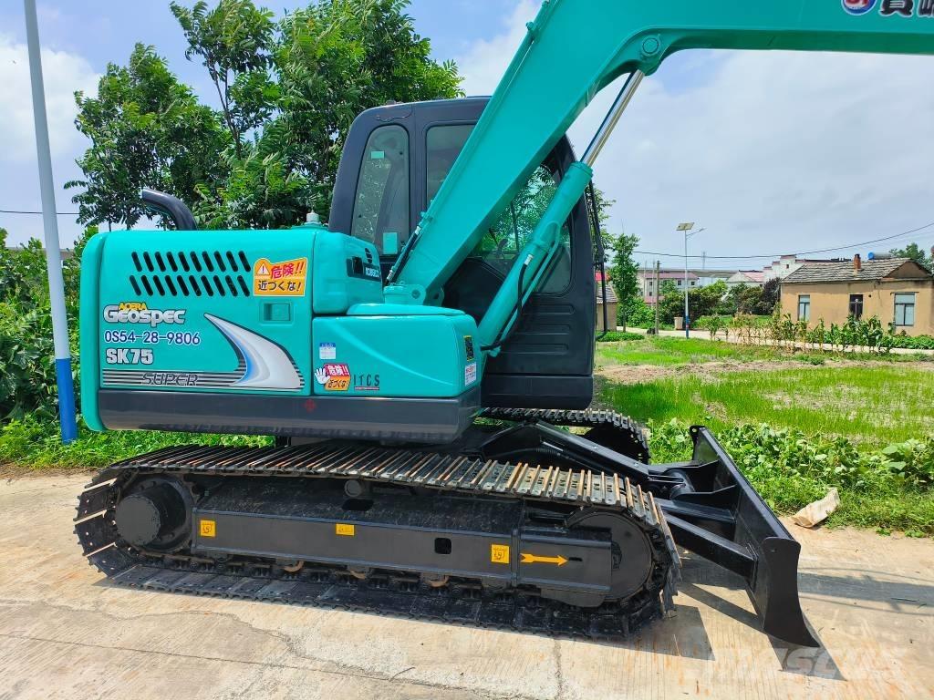 Kobelco SK 75 Bagri goseničarji