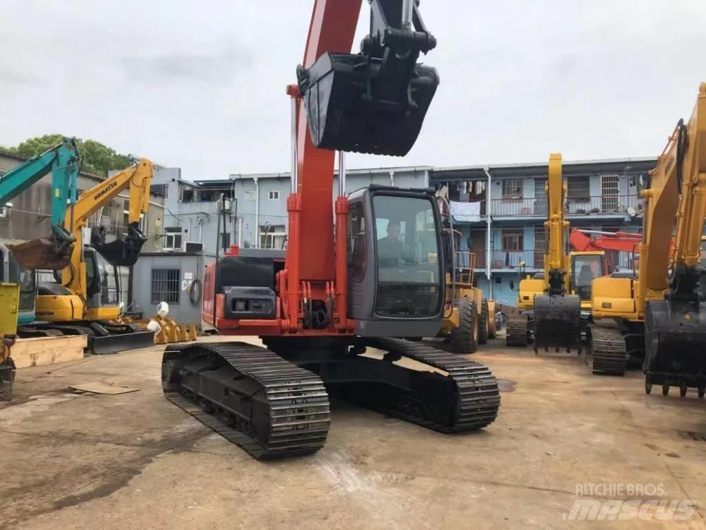 Hitachi ZX 210 Bagri goseničarji