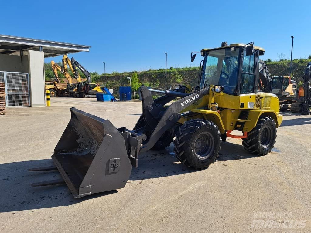 Volvo L 35 G Skid steer mini nakladalci