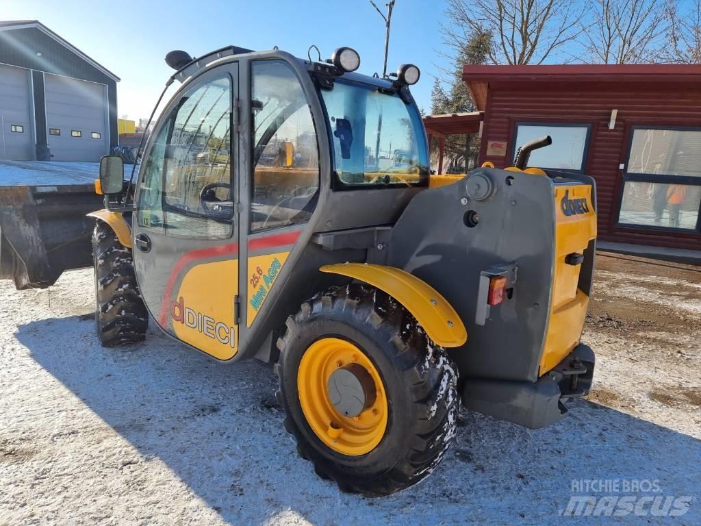 Dieci Mini Agri 25.6 Teleskopski kolesni nakladalci