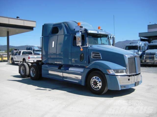 Western Star 5700 XE Vlačilci