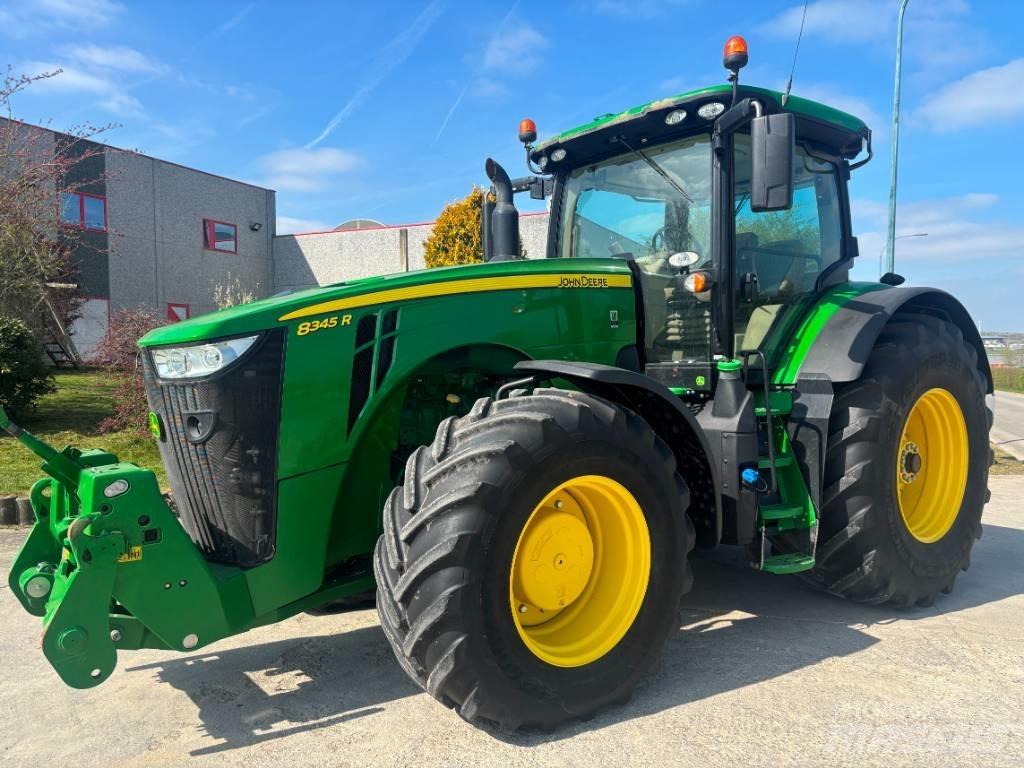 John Deere 8345 R Traktorji