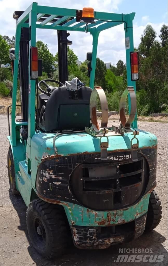 Mitsubishi FG25K Plinski viličarji
