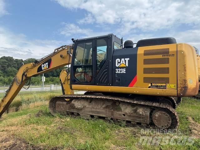 CAT 323 E Bagri goseničarji