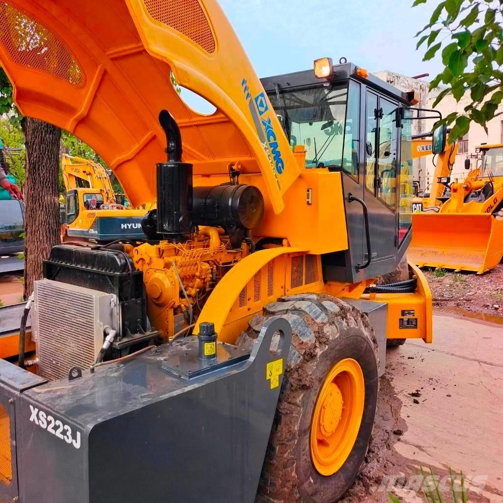 XCMG XS 223 J Enojni valjarji