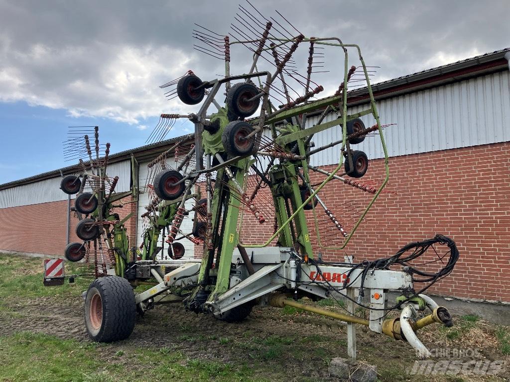 CLAAS Liner 3500 Obračalniki in zgrabljalniki