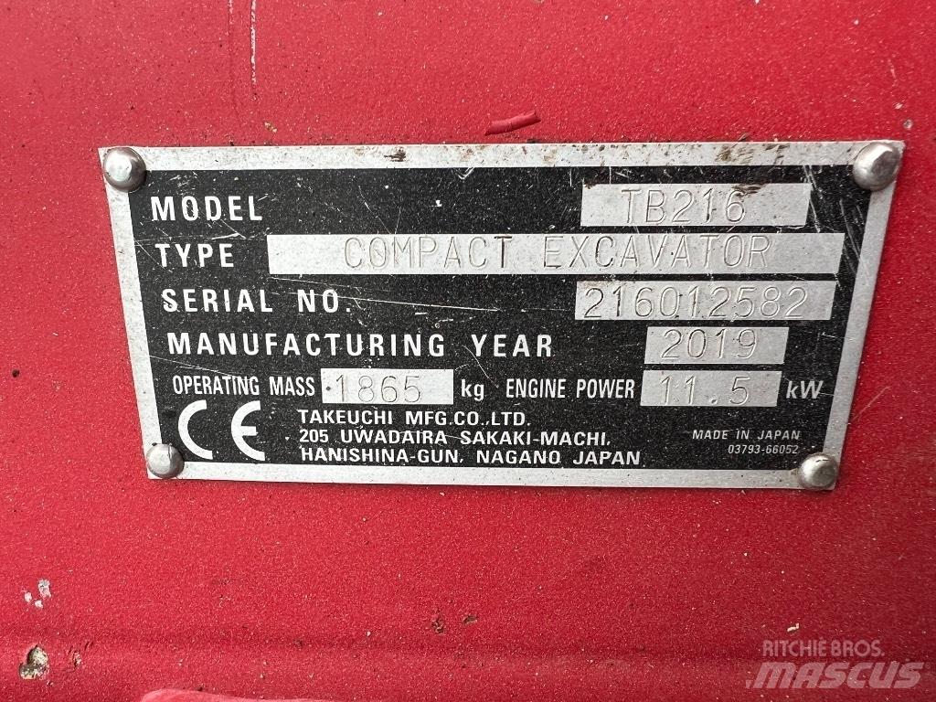 Takeuchi TB 216 Mini bagri <7t