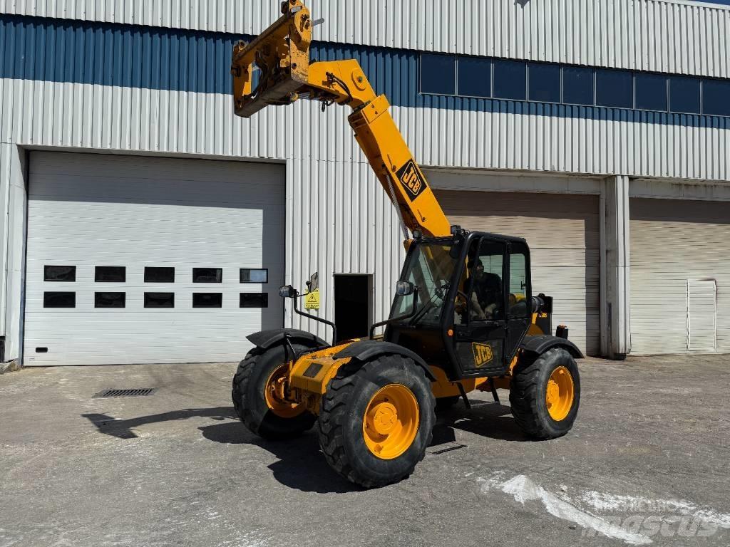 JCB 528-70 Teleskopski viličarji